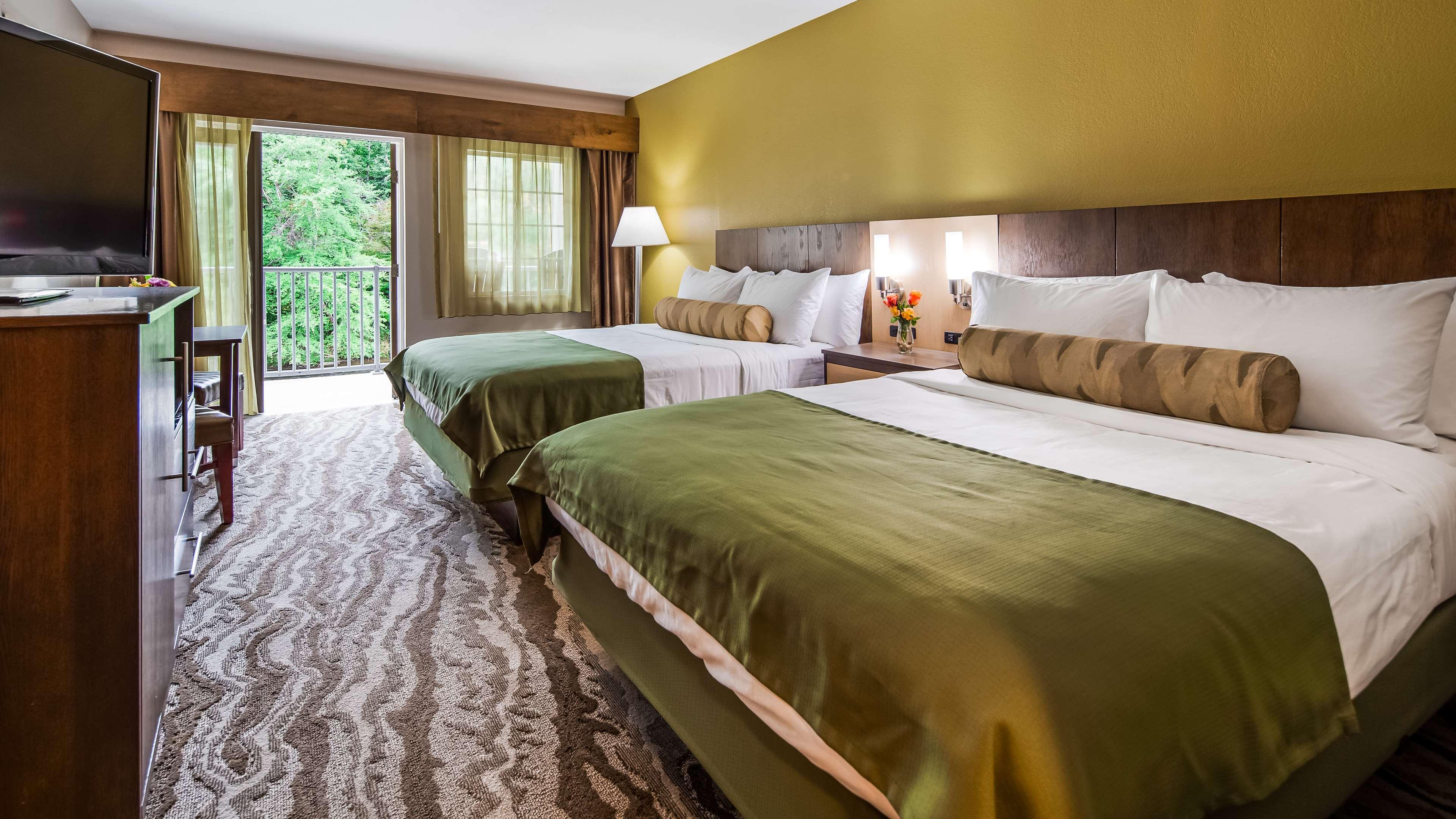 Best Western Plus River Escape Sylva / דילסבורו מראה חיצוני תמונה