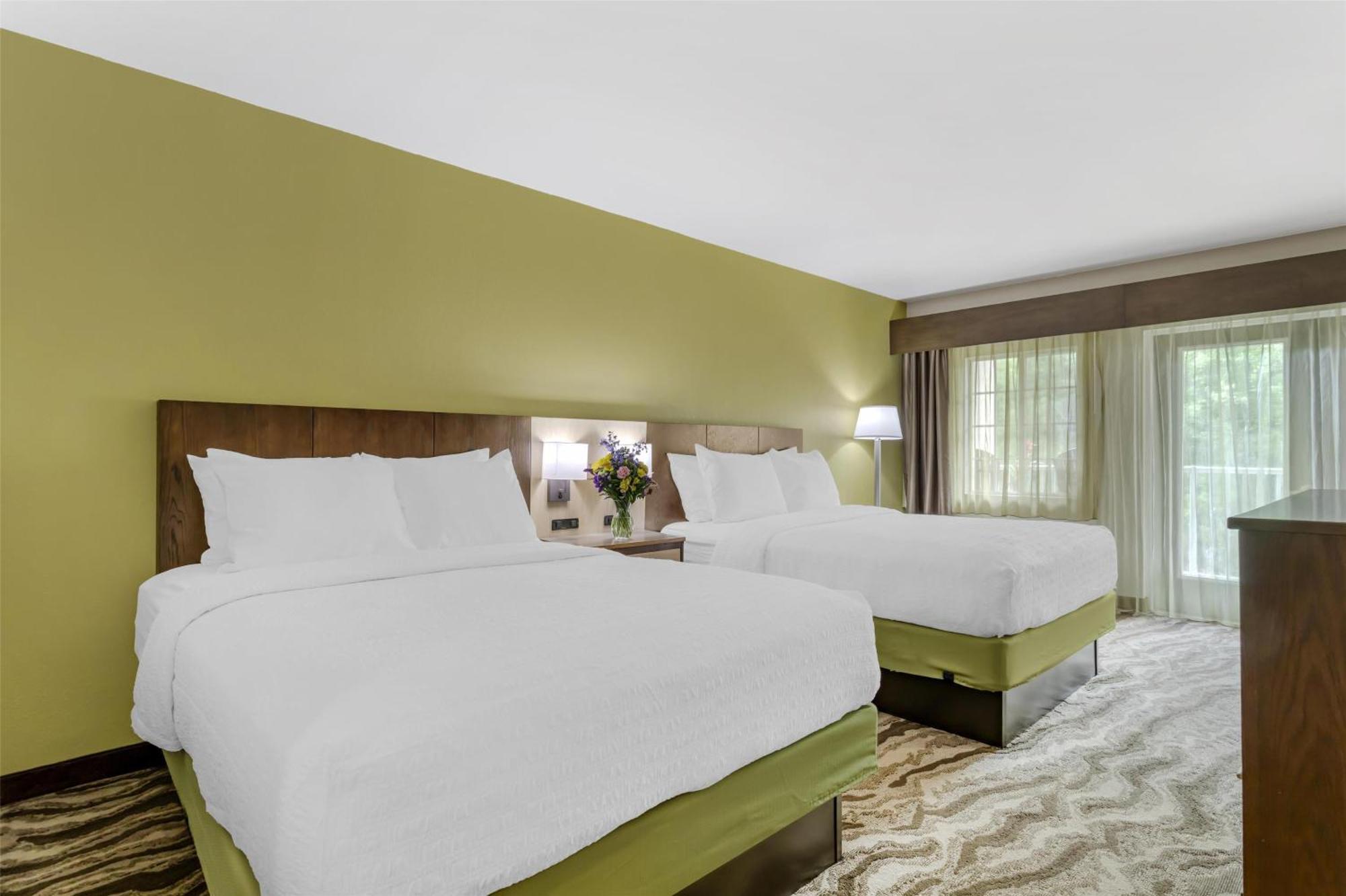 Best Western Plus River Escape Sylva / דילסבורו מראה חיצוני תמונה