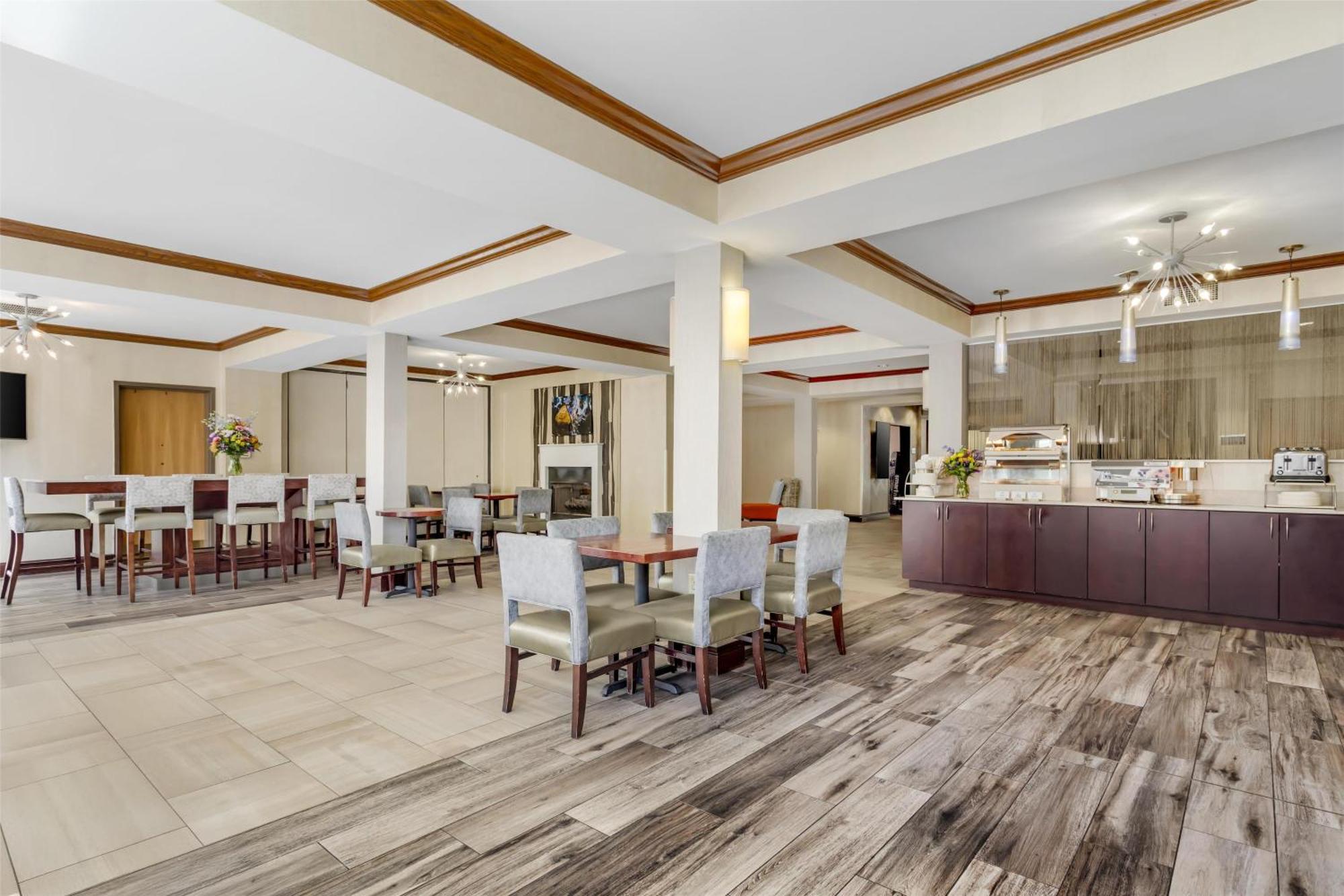 Best Western Plus River Escape Sylva / דילסבורו מראה חיצוני תמונה